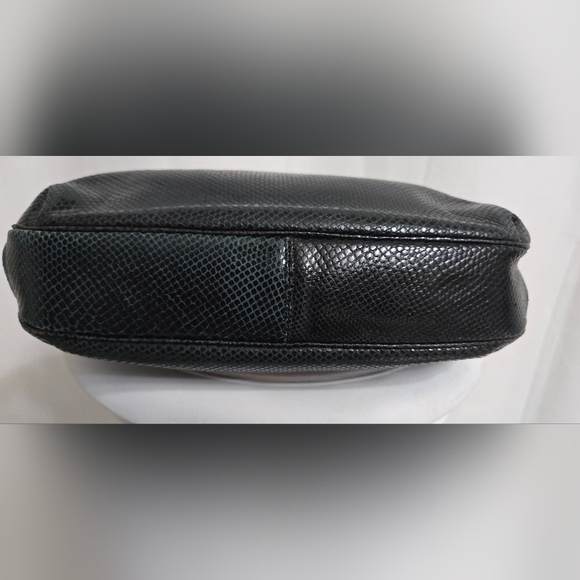 EUC Judith Leiber Vintage Real Snakeskin Handbag with Onyx Closure - Picture 7 of 14